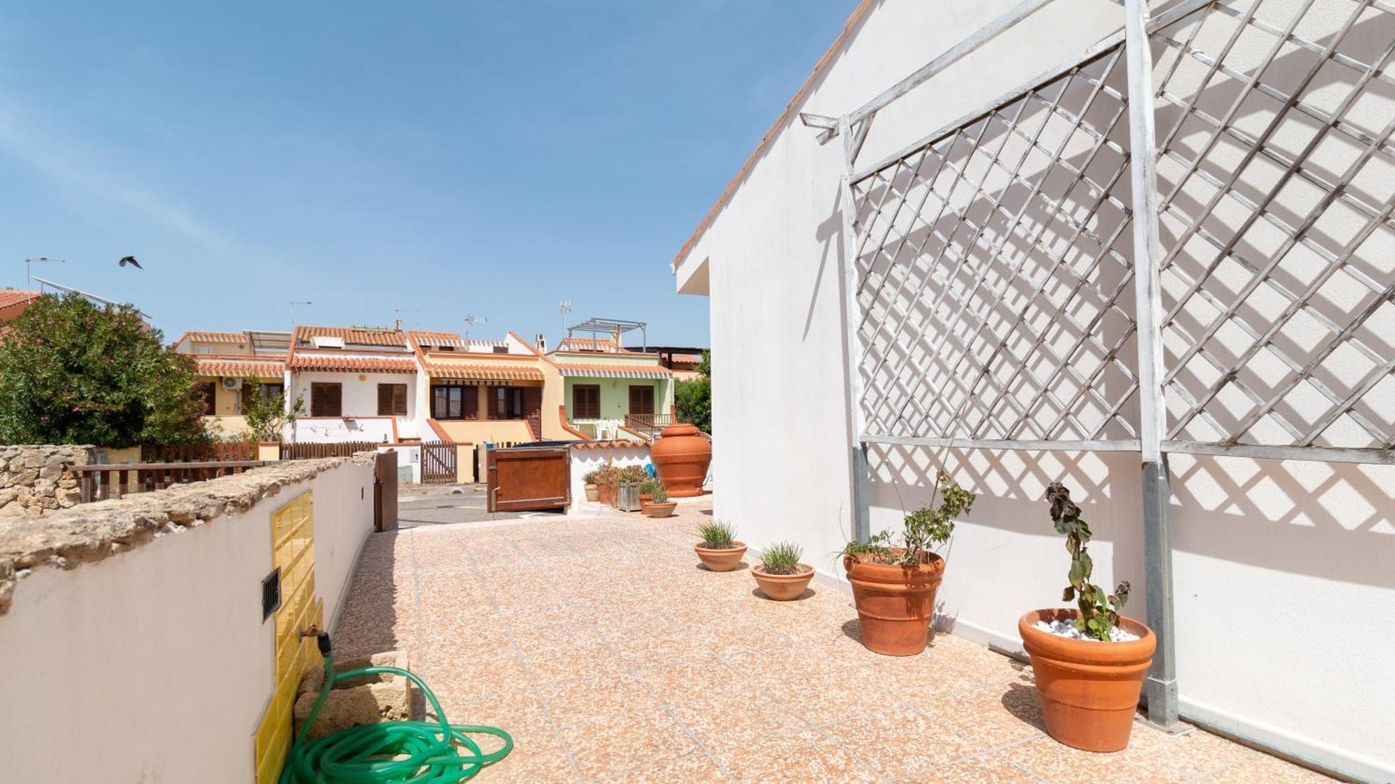 Casa Vacanze Funtana Meiga Càbras Extérieur photo